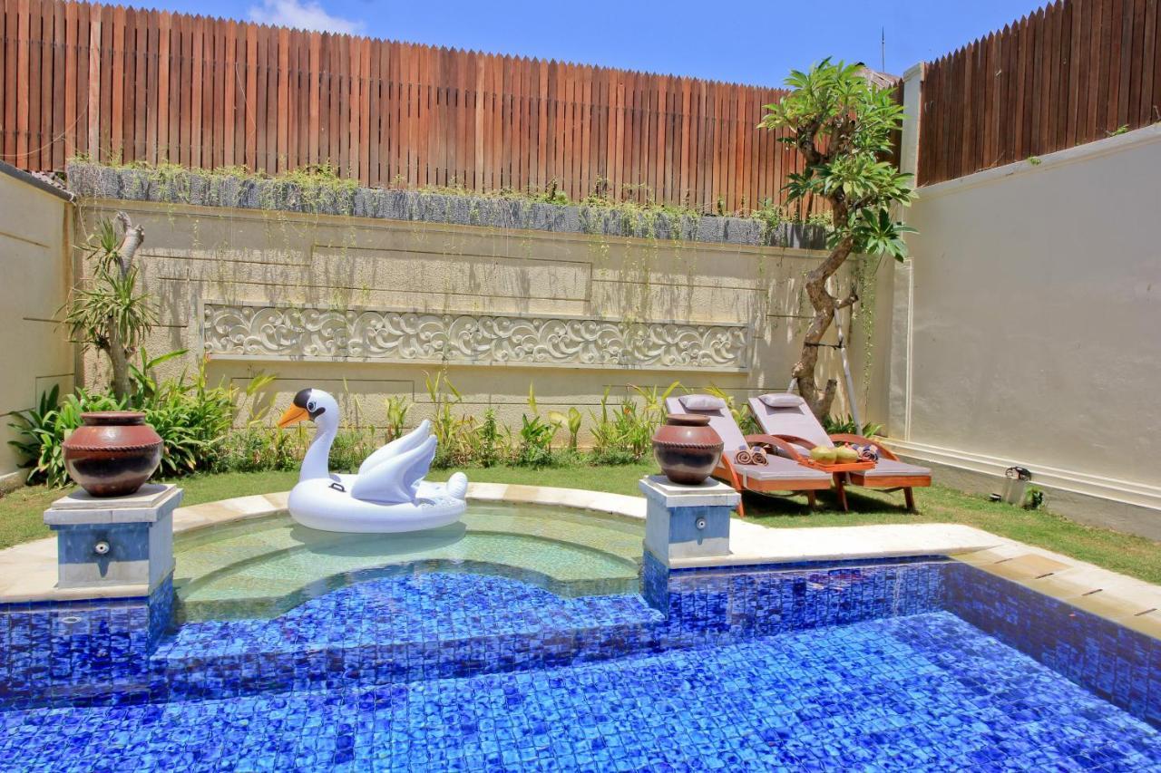 Uma Lima Villa Batu Belig - Close To The Beach Canggu Eksteriør bilde