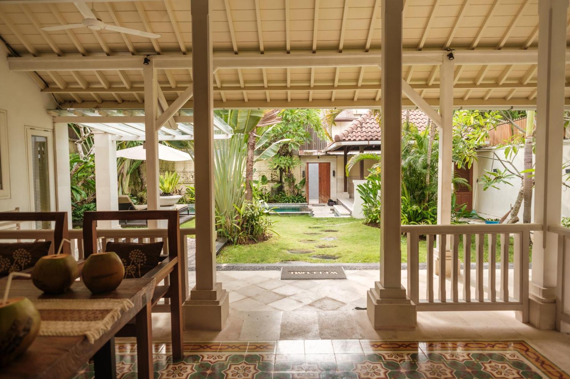Uma Lima Villa Batu Belig - Close To The Beach Canggu Eksteriør bilde