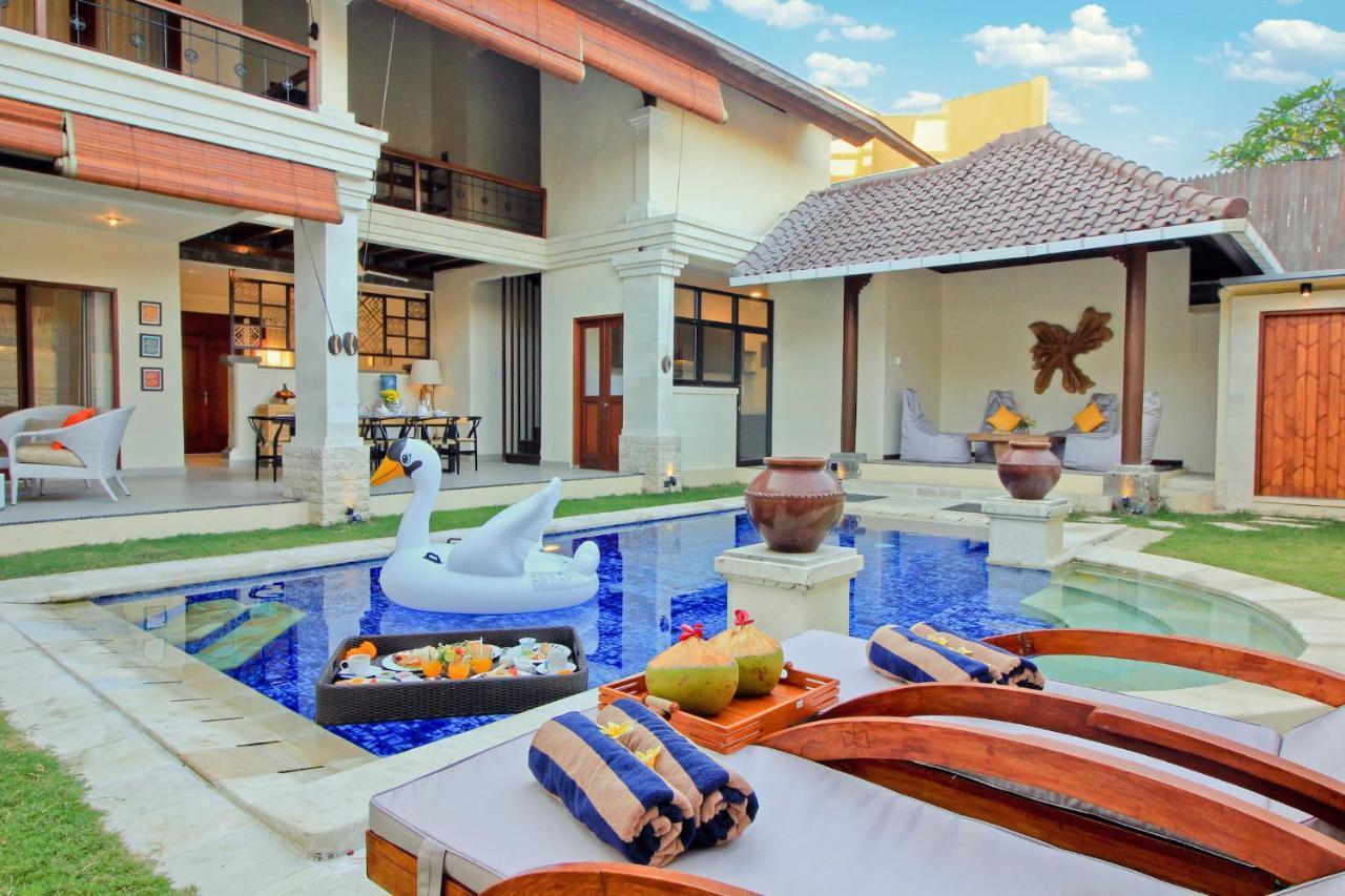 Uma Lima Villa Batu Belig - Close To The Beach Canggu Eksteriør bilde
