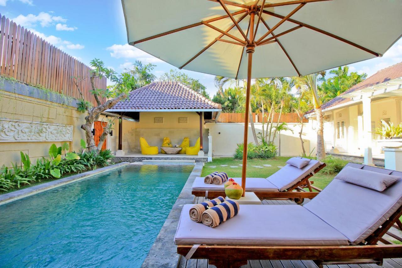 Uma Lima Villa Batu Belig - Close To The Beach Canggu Eksteriør bilde