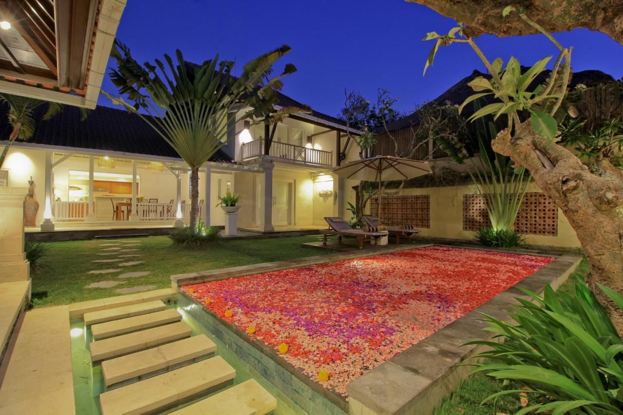Uma Lima Villa Batu Belig - Close To The Beach Canggu Eksteriør bilde
