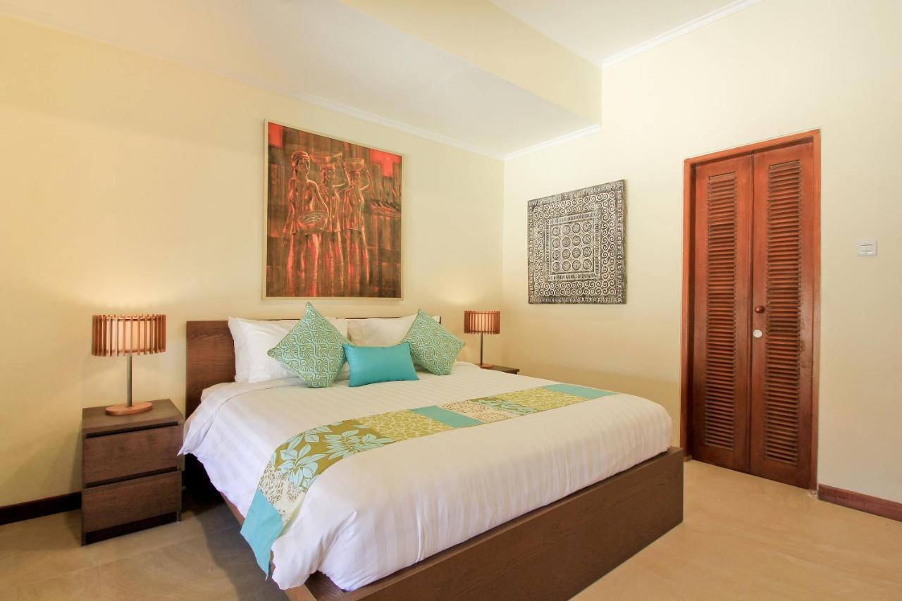 Uma Lima Villa Batu Belig - Close To The Beach Canggu Eksteriør bilde